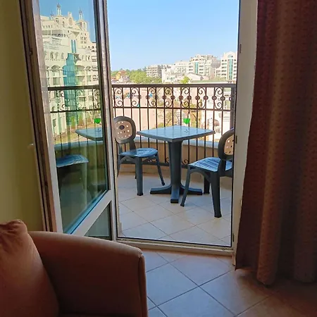 דירה Sunset - 1 In Building Eta פומורי